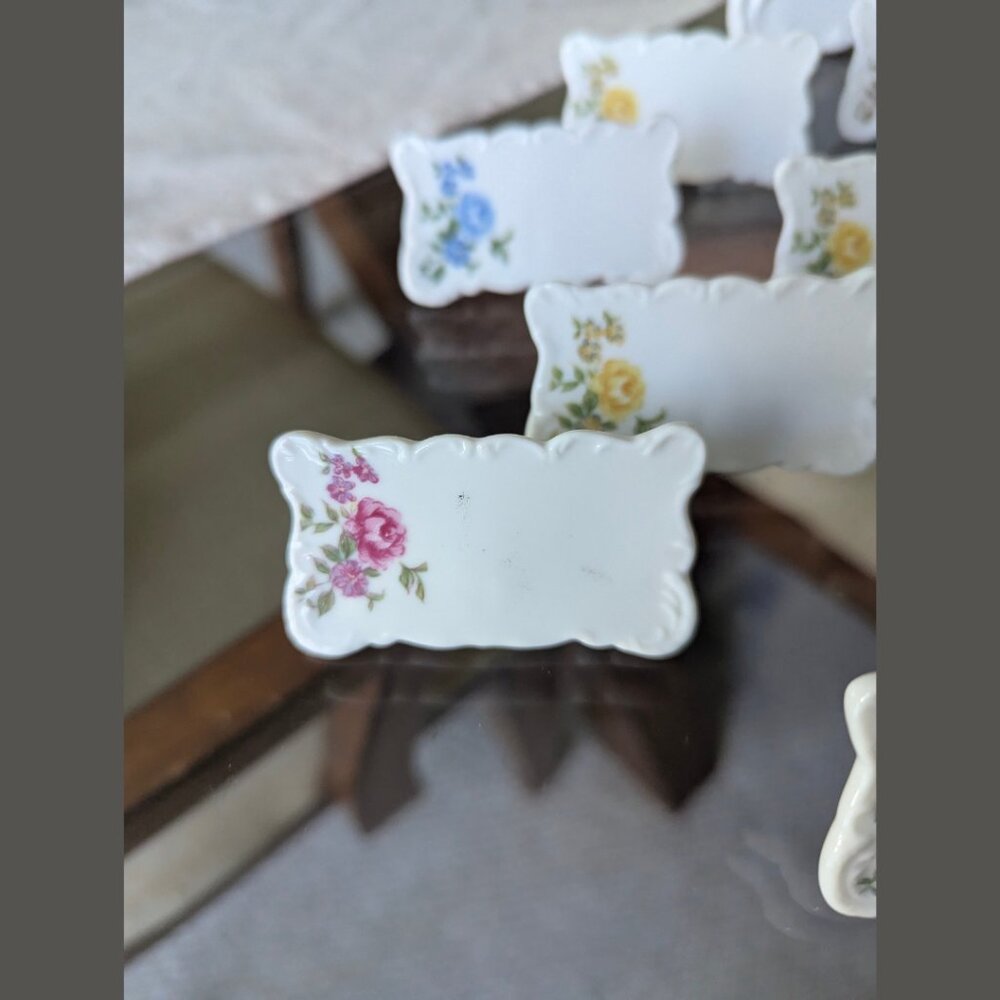 Vintage Porcelain Place Cards & Menu Set โ Floral Roses 13pcs (1970s Japan Style - Picture 6 of 14